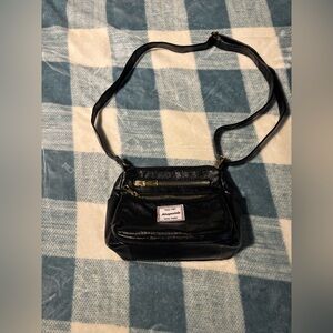 Aeropostale crossbody. Excellent condition. Only used once